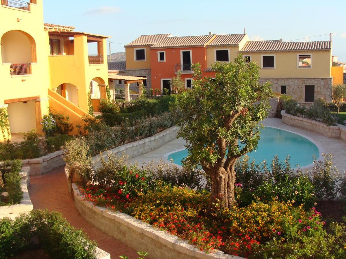 Le Residenze Del Mare Villa ปอร์โตซานเปาโล ภายนอก รูปภาพ